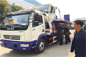 天长汽车道路救援拖车价格